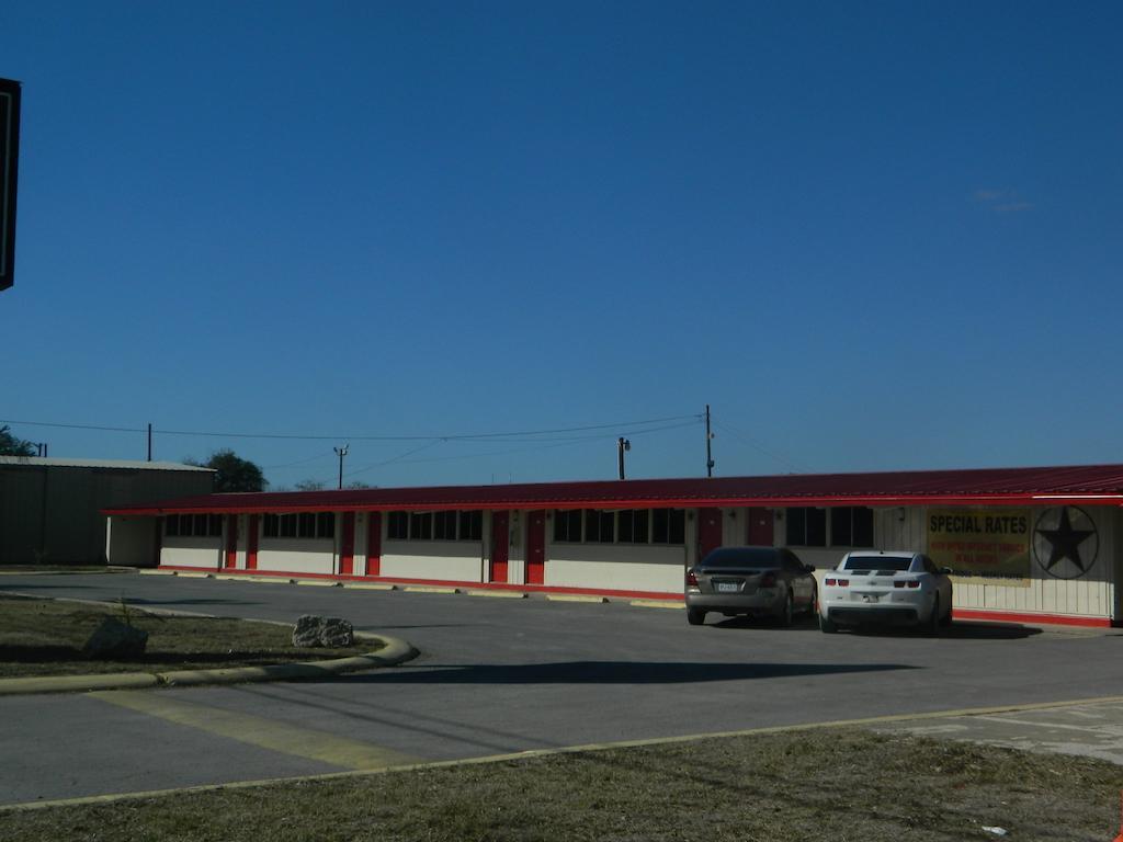 Freer Motel Экстерьер фото